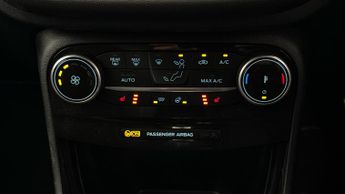 Ford Puma VIVID RUBY EDITION