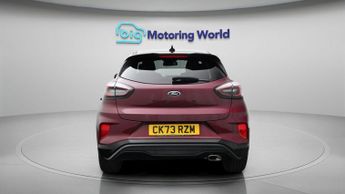 Ford Puma VIVID RUBY EDITION