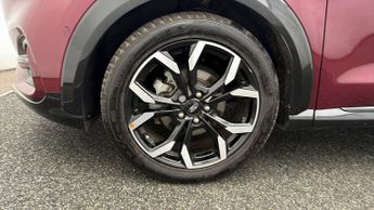 Ford Puma VIVID RUBY EDITION