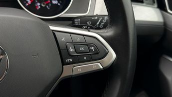 Volkswagen Passat SEL TSI EVO DSG