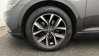 Volkswagen Passat SEL TSI EVO DSG