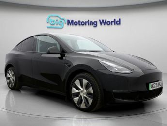 Tesla Model Y LONG RANGE AWD