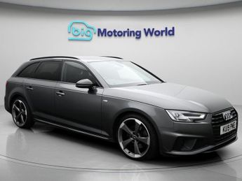 Audi A4 AVANT TFSI S LINE BLACK EDITION