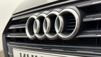 Audi A4 Avant AVANT TFSI S LINE BLACK EDITION