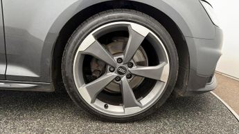 Audi A4 Avant AVANT TFSI S LINE BLACK EDITION