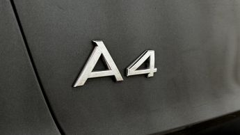 Audi A4 Avant AVANT TFSI S LINE BLACK EDITION