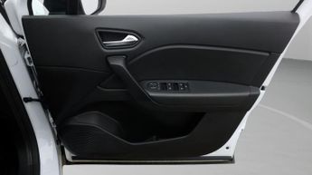 Renault Captur EVOLUTION E-TECH