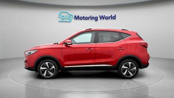 MG MG ZS TROPHY CONNECT