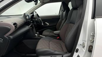 Toyota Yaris Cross EXCEL