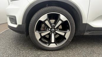 Volvo XC40 B4 INSCRIPTION PRO