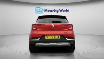 Renault Captur TECHNO E-TECH