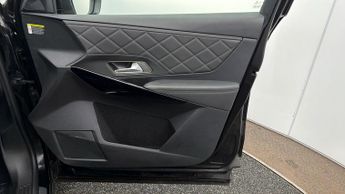 DS AUTOMOBILES DS 7 CROSSBACK E-TENSE RIVOLI