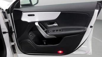 Mercedes-Benz CLA CLA 250 E AMG LINE PREMIUM