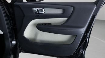 Volvo XC40 RECHARGE T5 INSCRIPTION