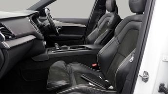 Volvo XC90 B5 R-DESIGN AWD