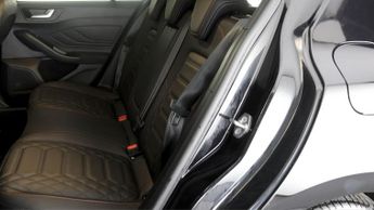 Ford Focus ST-LINE X