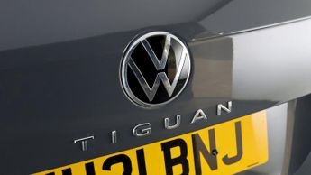 Volkswagen Tiguan R-LINE TSI DSG