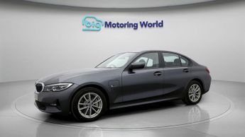 BMW 3 Series 330E SE PRO