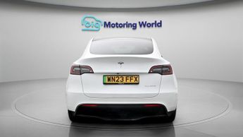 Tesla Model Y LONG RANGE AWD