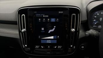 Volvo XC40 T3 R-DESIGN