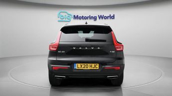 Volvo XC40 T3 R-DESIGN