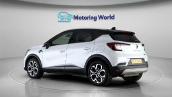 Renault Captur TECHNO E-TECH