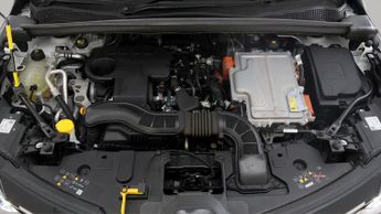 Renault Captur TECHNO E-TECH