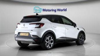Renault Captur TECHNO E-TECH