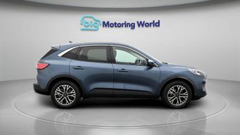 Ford Kuga TITANIUM EDITION ECOBLUE