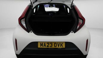 Toyota Aygo X VVT-I PURE