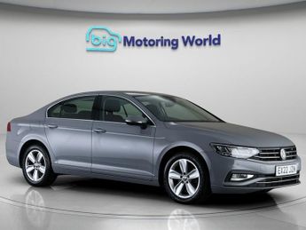 Volkswagen Passat SE NAV TDI