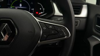 Renault Captur TECHNO E-TECH
