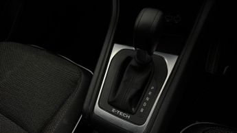 Renault Captur TECHNO E-TECH