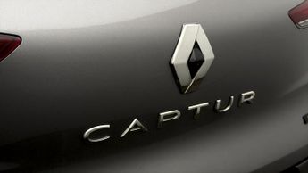 Renault Captur TECHNO E-TECH