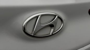 Hyundai KONA PREMIUM