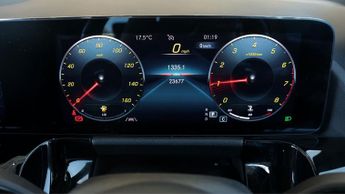Mercedes-Benz GLA GLA 180 AMG LINE PREMIUM