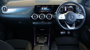 Mercedes-Benz GLA GLA 180 AMG LINE PREMIUM