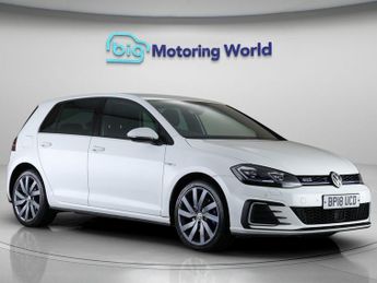 Volkswagen Golf GTE ADVANCE DSG