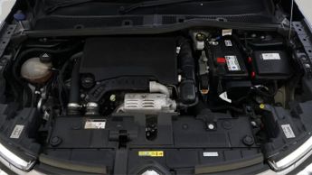 Citroen C4 PURETECH SHINE PLUS S/S EAT8