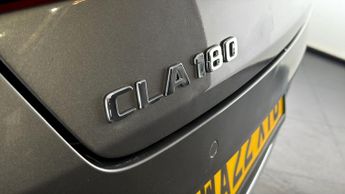 Mercedes-Benz CLA CLA 180 AMG LINE PREMIUM PLUS