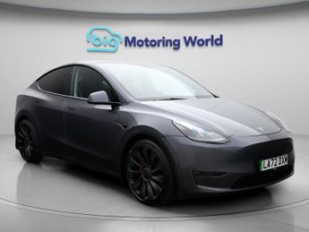 Tesla Model Y PERFORMANCE AWD