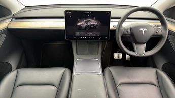 Tesla Model Y PERFORMANCE AWD