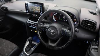 Toyota Yaris Cross EXCEL