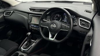 Nissan Qashqai DIG-T N-CONNECTA DCT