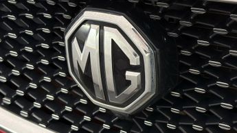 MG MG HS EXCLUSIVE DCT