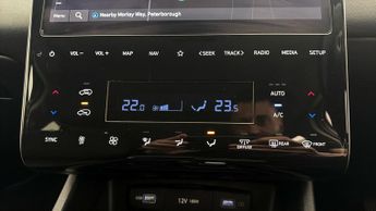 Hyundai TUCSON T-GDI SE CONNECT DCT