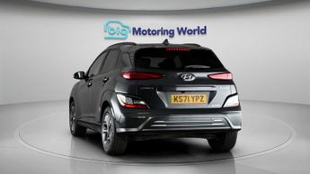 Hyundai KONA PREMIUM