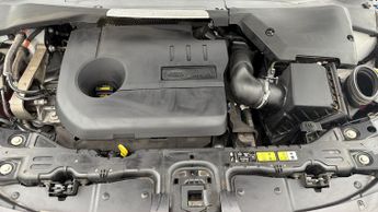 Land Rover Range Rover Evoque R-DYNAMIC SE