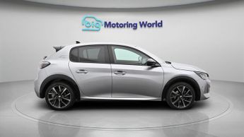Peugeot 208 PURETECH GT PREMIUM S/S
