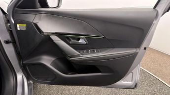 Peugeot 208 PURETECH GT PREMIUM S/S